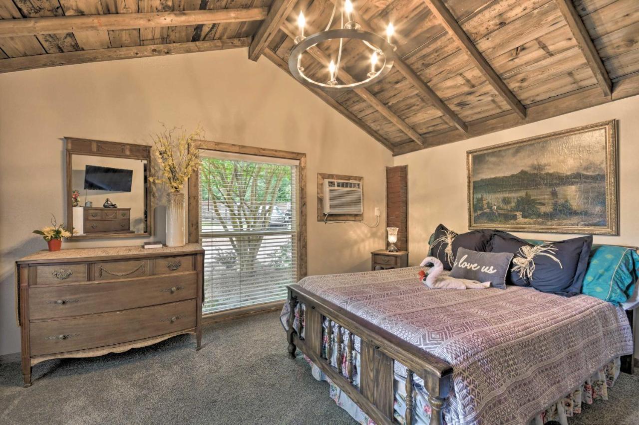 Rustic Chic Home About 1 Mi To Dtwn Hot Springs! Bagian luar foto