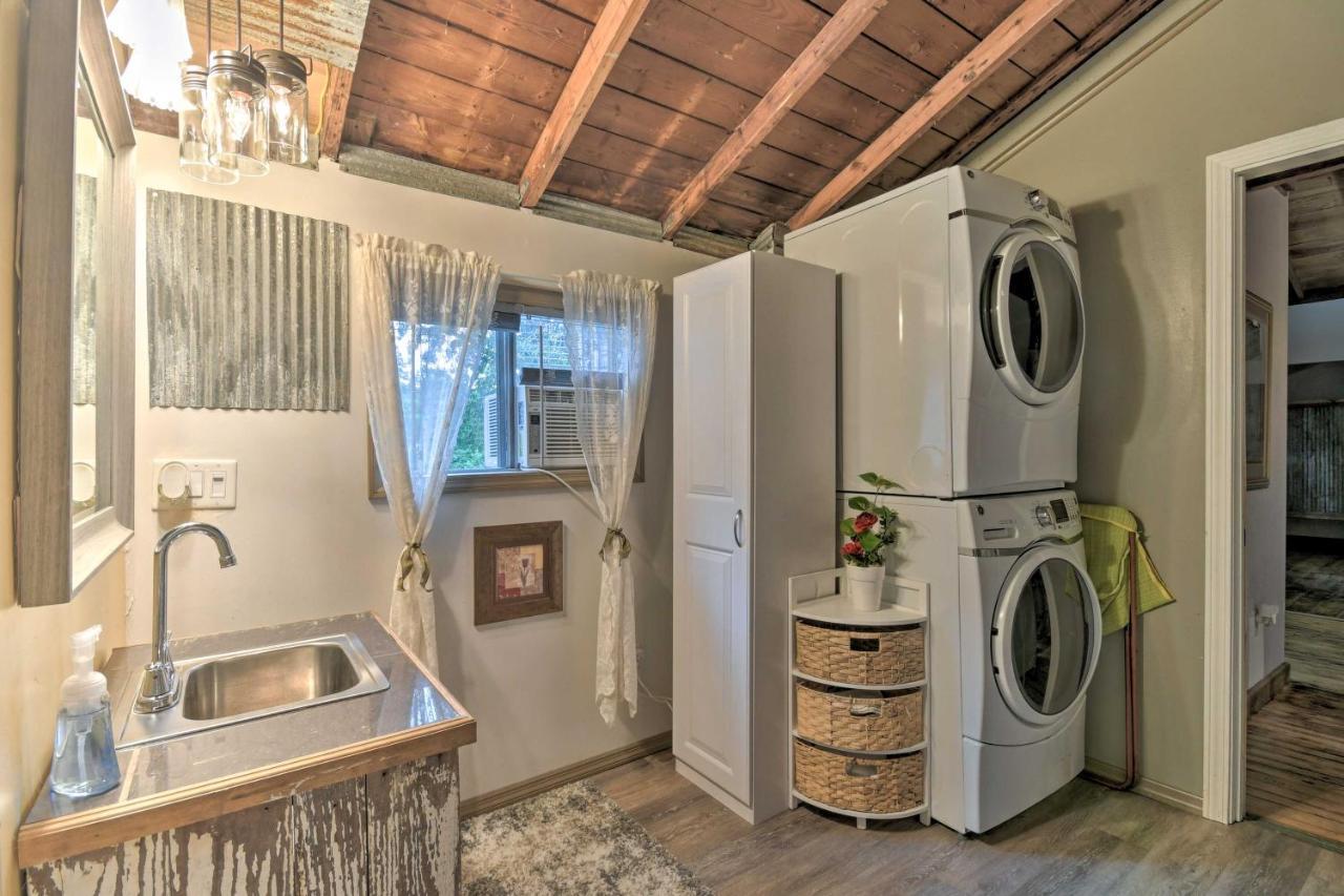 Rustic Chic Home About 1 Mi To Dtwn Hot Springs! Bagian luar foto